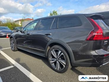 SPOTICAR Volvo V60 Plus B4 Awd Acc/ahk/cam/sthz/pano/shz/h&k Gebraucht - Kombi Diesel Grau - Gütersloh - 1201349372_3