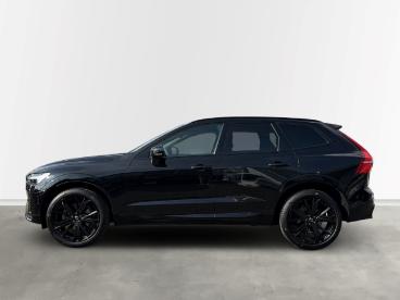 SPOTICAR Volvo Xc60 Plus Black Edition B5 Awd 360° Ruckfahrk. Ahk Schw Gebraucht - Suv Benzin Schwarz - Kleinostheim - 1201272768_2