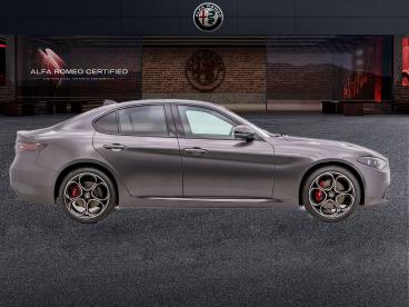 ALFA ROMEO CERTIFIED Alfa Romeo Giulia 2.2 D Turbo 154kw Veloce Auto 4wd 210 4p Ocasion - Berlina Diésel Metallic - Barcelona - 2097398_4