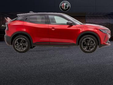 SPOTICAR Alfa Romeo Junior Bev 54kwh Elettrica Speciale 156 5p Ocasion - Suv Eléctrico Metallic - Barcelona - 802094449_4