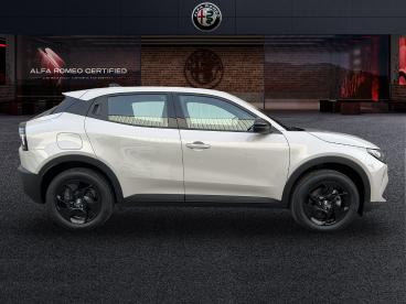 SPOTICAR Alfa Romeo Junior Ibrida 100kw (136cv) - Ocasion - Suv Gasolina Beige - Castellon - 802097887_4
