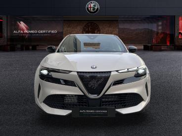 SPOTICAR Alfa Romeo Junior Ibrida 100kw (136cv) - Ocasion - Suv Gasolina Beige - Castellon - 802121245_2
