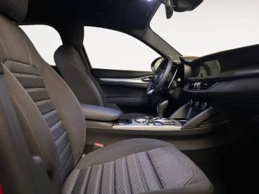 SPOTICAR Alfa Romeo Stelvio 2.2 Diesel 118kw (160cv)  Rwd Sprint Ocasion - Suv Diésel Rojo - La CoruÑa - 1202122817_5