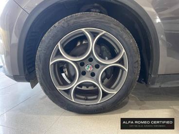 SPOTICAR Alfa Romeo Stelvio 2.2 Diesel 140kw (190cv)  Rwd Sprint Ocasion - Suv Diésel Gris - Sevilla - 1202122947_5