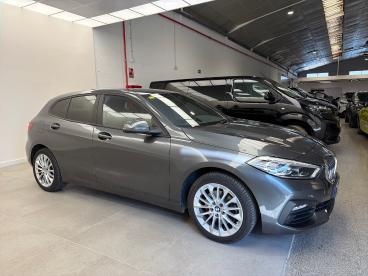 SPOTICAR Bmw Serie 1 18d  Auto. Business Ocasion - Berlina Diésel Negro - Huércal De Almería - 1202123024_4