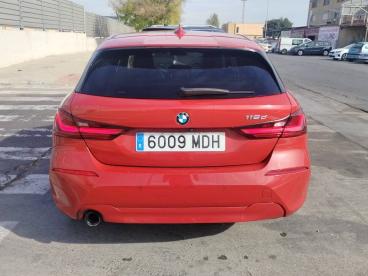 SPOTICAR Bmw Serie 1 18d  Auto. Business Ocasion - Berlina Diésel Rojo - Sevilla - 1202139582_5