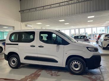 SPOTICAR Citroën Berlingo Talla M Bluehdi 100 S&s You Ocasion - Comercial Diésel Blanco - Huércal De Almería - 1202118581_4