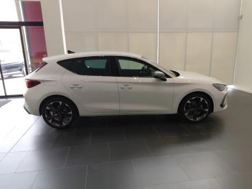 SPOTICAR Cupra Leon Sp 1.5 Etsi 110kw (150cv) Dsg - Ocasion - Compacto Gasolina Blanco - Zaragoza - 1202125023_4