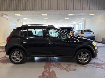 SPOTICAR Dacia Sandero Tce 66kw (90cv) - 18 Stepway Comfort Ocasion - Urbano Gasolina Negro - Huércal De Almería - 1202127446_4