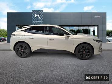 SPOTICAR Ds Ds 4 Puretech 130 Auto Performance Line Ocasion - Berlina Gasolina Crystal Pearl - Alcorcón - 1202122181_4