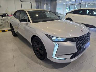 SPOTICAR Ds Ds 4 E-tense 225 Performance Line Ocasion - Berlina Híbrido Enchufable Crystal Pearl - Badajoz - 1202137140_4