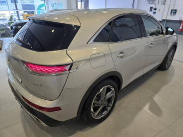 SPOTICAR Ds Ds 7 Crossback 1.6 E-tense 300  Auto 4wd Grand Chic Ocasion - Suv Híbrido Enchufable Crystal Pearl - Badajoz - 1202115881_5