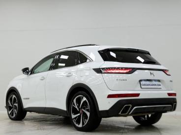 SPOTICAR Ds Ds 7 Crossback 1.6 E-tense 225  Auto Performance Line Ocasion - Suv Híbrido Enchufable Blanco Banquise - Zaragoza - 1202120266_4