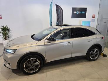 SPOTICAR Ds Ds 7 Crossback 1.6 E-tense 300  Auto 4wd Grand Chic Ocasion - Suv Híbrido Enchufable Crystal Pearl - Badajoz - 1202134382_2