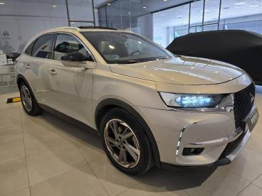 SPOTICAR Ds Ds 7 Crossback 1.6 E-tense 300  Auto 4wd Grand Chic Ocasion - Suv Híbrido Enchufable Crystal Pearl - Badajoz - 1202134382_4