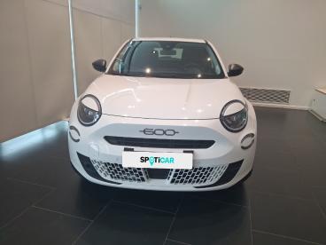 SPOTICAR Fiat 600 Mhev 1.2 74kw (100cv) Ddct - Ocasion - Suv Gasolina Blanco - Zaragoza - 1202138891_2