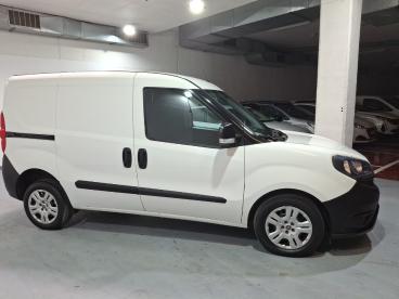 SPOTICAR Fiat Doblo Cargo Sx 1.6 Mjet 66kw (90cv) Base Ocasion - Comercial Diésel Blanco - Sant Boi De Llobregat - 1202124963_4