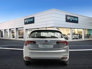 SPOTICAR Fiat Tipo 5p 1.3 70kw Multijet Ii Pop Business Ocasion - Berlina Diésel Gris - Sant Boi De Llobregat - 1202076097_5