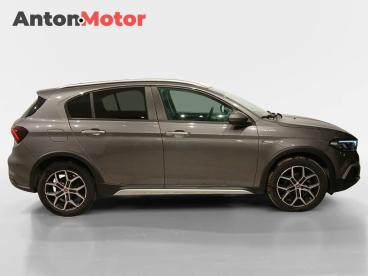 SPOTICAR Fiat Tipo 1.5 Hybrid 97kw (130cv) Dct Cross Ocasion - Berlina Gasolina Gris - Vitoria-gasteiz - 1202097792_4