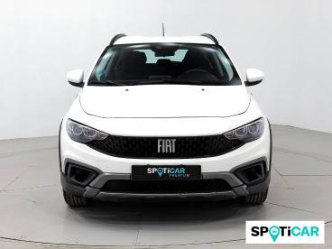 SPOTICAR Fiat Tipo 1.5 Hybrid 97kw (130cv) Dct City Cross Ocasion - Berlina Gasolina Blanco - Barbera Del Valles - 1202104238_2
