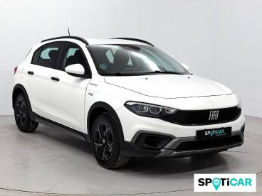 SPOTICAR Fiat Tipo 1.5 Hybrid 97kw (130cv) Dct City Cross Ocasion - Berlina Gasolina Blanco - Barbera Del Valles - 1202104238_3