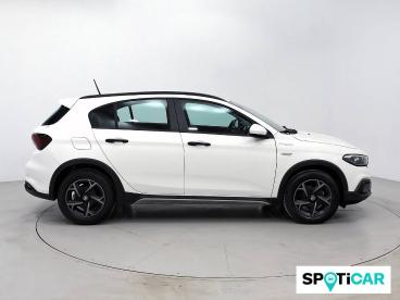 SPOTICAR Fiat Tipo 1.5 Hybrid 97kw (130cv) Dct City Cross Ocasion - Berlina Gasolina Blanco - Barbera Del Valles - 1202104238_4