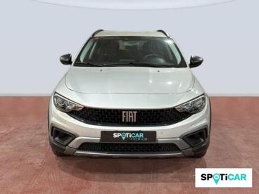 SPOTICAR Fiat Tipo 1.0 City Cross 74 Kw (101 Cv) Ocasion - Berlina Gasolina Metallic - Fornells De La Selva - 1202113188_2