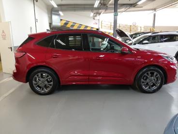 SPOTICAR Ford Kuga 1.5t Ecoboost 110kw (150cv) St-line Ocasion - Suv Gasolina Rojo - Sant Boi De Llobregat - 1202124345_4