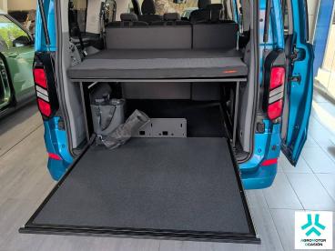 SPOTICAR Ford Transit Custom Kombi 2.5 Dur Phev 171 340 L1 Limited Ocasion - Comercial Híbrido Azul - Vitoria-gasteiz - 1202136653_4