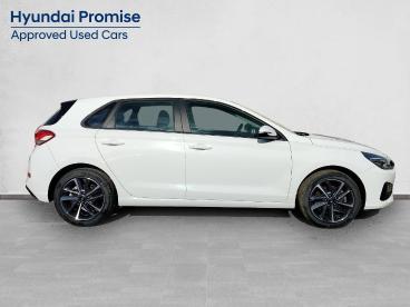 SPOTICAR Hyundai I30 1.5 Dpi Klass Slx Ocasion - Berlina Gasolina Blanco - Sevilla - 1202109178_2