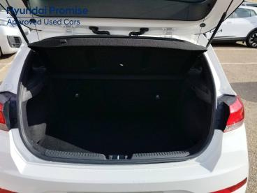 SPOTICAR Hyundai I30 1.5 Dpi Klass Slx Ocasion - Berlina Gasolina Blanco - Sevilla - 1202109178_4