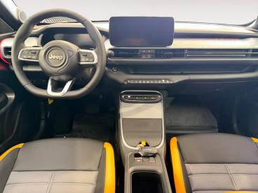 SPOTICAR Jeep Avenger 1.2 Ehybrid 4xe 145cv T. North Face The North Face Ocasion - Suv Gasolina Gris - San Cibrao Das Viñas - 1202131462_4