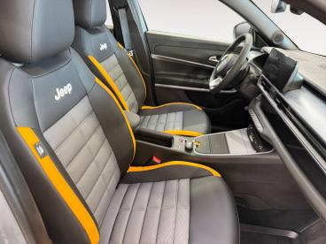 SPOTICAR Jeep Avenger 1.2 Ehybrid 4xe 145cv T. North Face The North Face Ocasion - Suv Gasolina Gris - San Cibrao Das Viñas - 1202131462_5