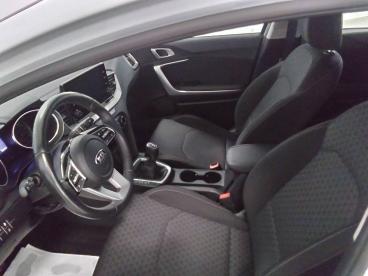 SPOTICAR Kia Ceed Cee-d Tourer 1.0 T-gdi 88kw (120cv) Drive Ocasion - Familiar Gasolina Blanco - Oviedo - 1202078324_2