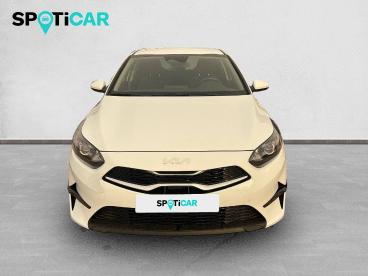 SPOTICAR Kia Ceed Cee-d 1.0 T-gdi 74kw (100cv) Drive Ocasion - Berlina Gasolina Blanco - Sant Fruitós De Bages - 1202110682_2