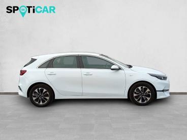 SPOTICAR Kia Ceed Cee-d 1.0 T-gdi 74kw (100cv) Drive Ocasion - Berlina Gasolina Blanco - Sant Fruitós De Bages - 1202115709_4
