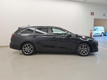 SPOTICAR Kia Ceed Cee-d Tourer 1.6 Mhev Imt 100kw Tech Ocasion - Familiar Diésel Negro - Huelva - 1202132983_4