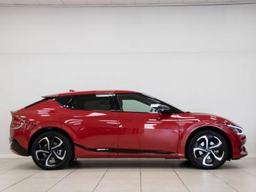 SPOTICAR Kia Ev6 77,4kwh 168kw Rwd Long Range Gt-line Ocasion - Suv Eléctrico Runway Red (metalizado) - Zaragoza - 1202118521_3