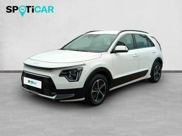 SPOTICAR Kia Niro 1.6 Gdi Hev 104kw (141cv) Drive Ocasion - Suv Híbrido Blanco - Sant Fruitós De Bages - 1202131172_1