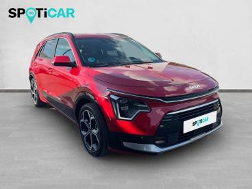 SPOTICAR Kia Niro 1.6 Gdi Hev 104kw (141cv) Emotion Ocasion - Suv Híbrido Rojo - Sant Fruitós De Bages - 1202131718_3