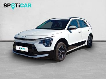 SPOTICAR Kia Niro 1.6 Gdi Hev 104kw (141cv) Drive Ocasion - Suv Híbrido Blanco - Sant Fruitós De Bages - 1202135642_1