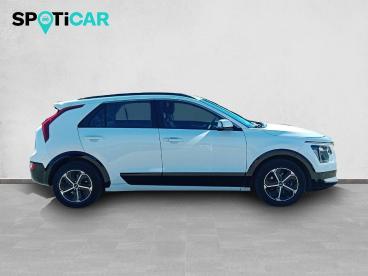 SPOTICAR Kia Niro 1.6 Gdi Hev 104kw (141cv) Drive Ocasion - Suv Híbrido Blanco - Sant Fruitós De Bages - 1202135642_4