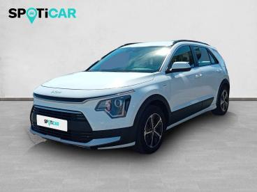SPOTICAR Kia Niro 1.6 Gdi Hev 104kw (141cv) Concept Ocasion - Suv Híbrido Blanco - Sant Fruitós De Bages - 1202136327_1