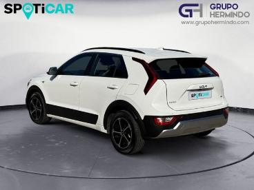 SPOTICAR Kia Niro 1.6 Gdi Hev 104 Kw 141 Cv Concept Ocasion - Suv Híbrido Blanco - Ponteareas - 1202137979_4