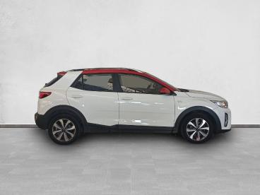 SPOTICAR Kia Stonic 1.2 Dpi 62kw (84cv) Concept Ocasion - Suv Gasolina Blanco - Sevilla - 1202111693_4