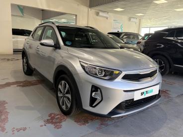 SPOTICAR Kia Stonic 1.0 T-gdi 74kw (100cv) Mhev Mt Drive Ocasion - Suv Gasolina Gris - Huércal De Almería - 1202121067_3