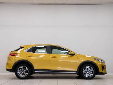 SPOTICAR Kia Xceed 1.0 T-gdi  88kw (120cv) Drive Ocasion - Suv Gasolina Quantum Yellow (metalizado) - Zaragoza - 1202119344_3