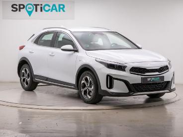 SPOTICAR Kia Xceed 1.0 T-gdi 88kw Drive 120 5p Ocasion - Suv Gasolina Blanco - Barcelona - 1202127729_3