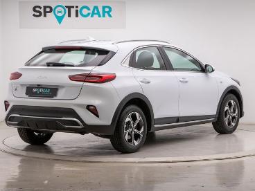 SPOTICAR Kia Xceed 1.0 T-gdi 88kw Drive 120 5p Ocasion - Suv Gasolina Blanco - Barcelona - 1202127729_5