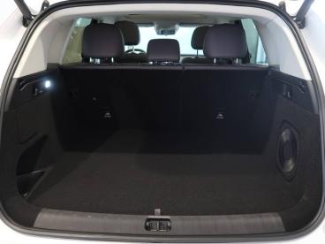 SPOTICAR Leapmotor C10 Reev 28.4 Kwh  Auto Design Ocasion - Suv Híbrido Blanco - Badalona - 1202124508_5